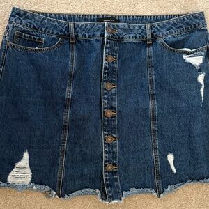 Forever 21 Distressed Button-Front Denim Skirt
